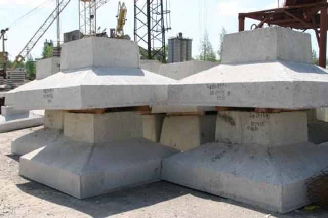 Основные достоинства полусферы из бетона