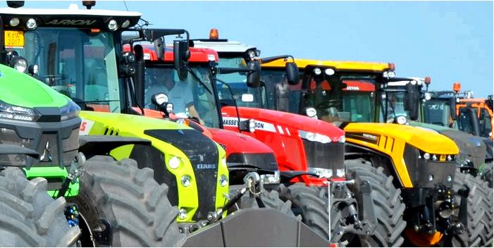 Какой сельскохозяйственный трактор выбрать: новый или подержанный?