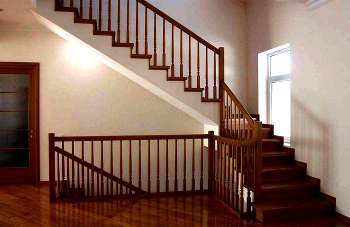 Как выбрать и купить лестницу в дом