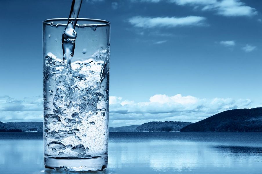 Почему стоит пользоваться услугами сервисов доставки воды 