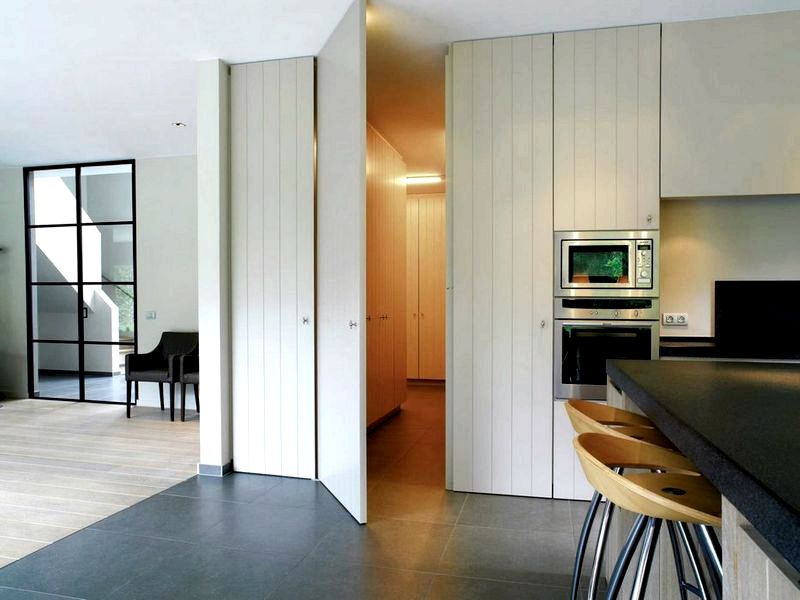 Двери скрытого монтажа: Идеальное решение для дизайна квартиры и дома