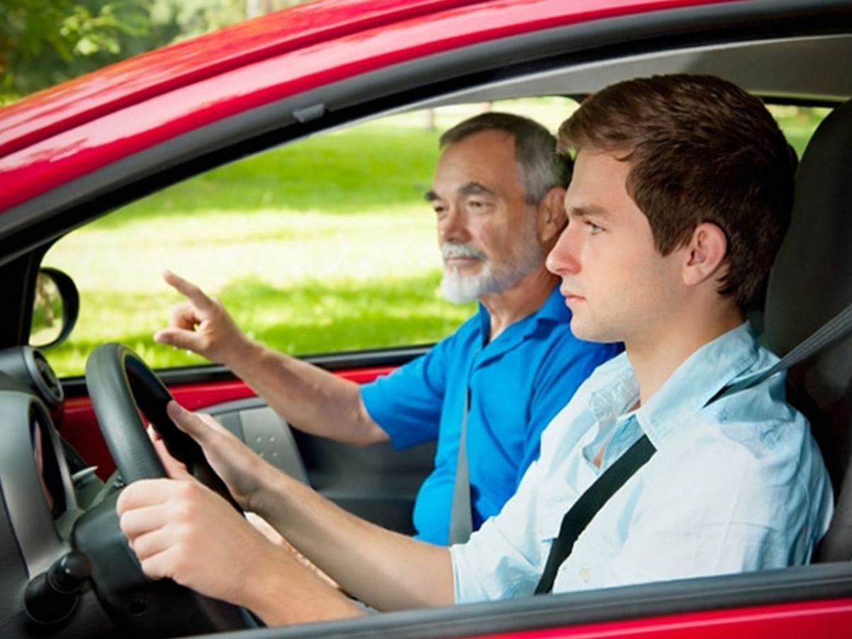Как правильно выбрать курсы вождения?