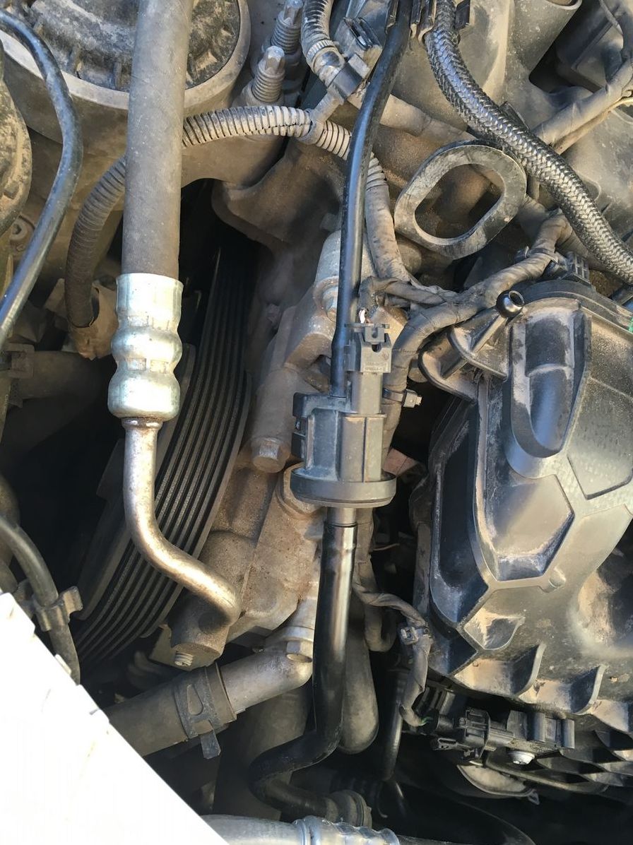 Важность клапана вентиляции топливного бака для автомобилей Ford
