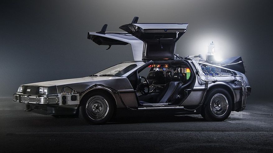 Назад у сьогодення: як збирають і продають DeLorean у наші дні