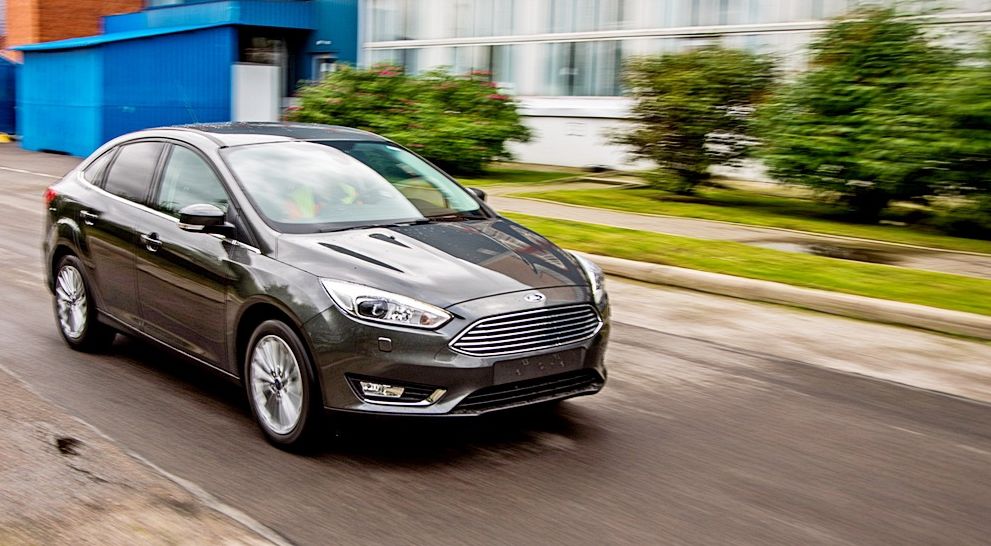 Перший огляд рестайлінгового Ford Focus: трохи новизни для більшої крутості