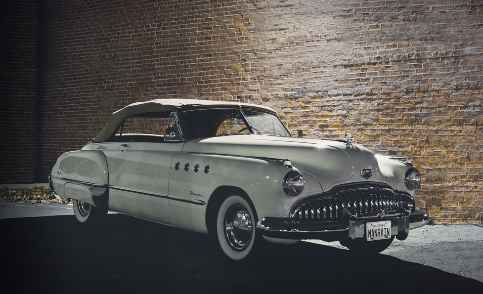 Храм возз'єднання: Buick Roadmaster Convertible з фільму «Людина дощу»