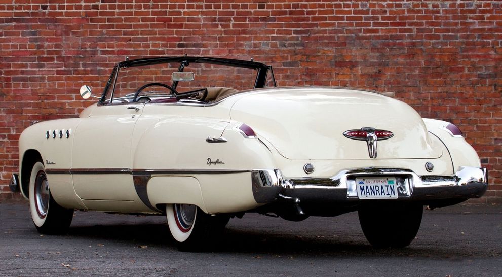 Храм возз'єднання: Buick Roadmaster Convertible з фільму «Людина дощу»