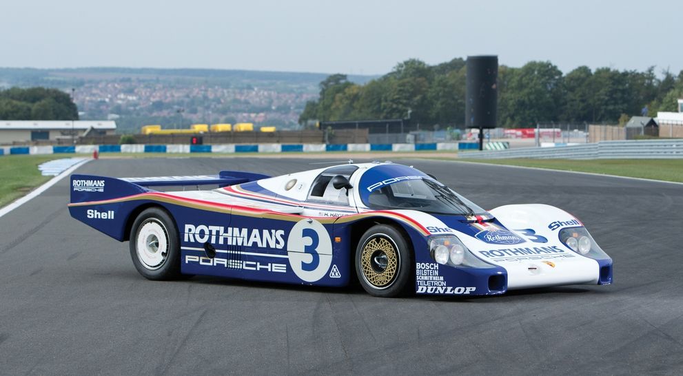 Суперкари в деталях: з треку на землю. Porsche 962 і його дорожні версії