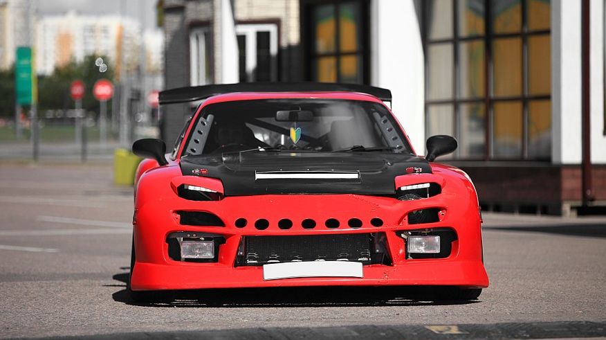 Тюнінг Mazda RX7 FD3S: псс, хлопче - не хочеш трохи JZ?